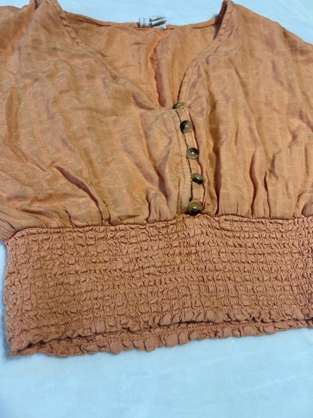 Japna Rust Orange Button-Front Smocked Crop Top - Picture 2 of 4
